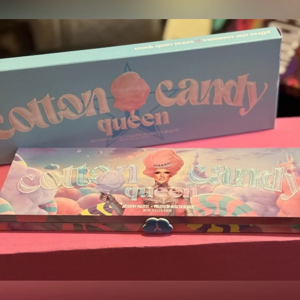 Jeffree Star Cotton Candy Queen Eyeshadow Palette - BNIB!!